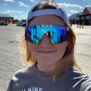 Meet your Posher, Cindy